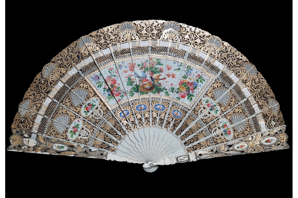 Le nid, éventail vers 1840