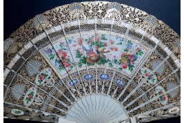 Le nid, éventail vers 1840