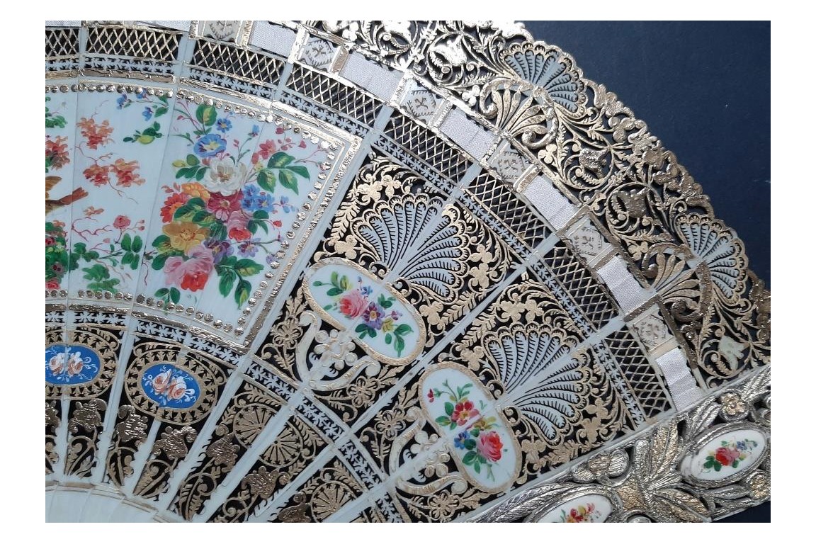 Le nid, éventail vers 1840