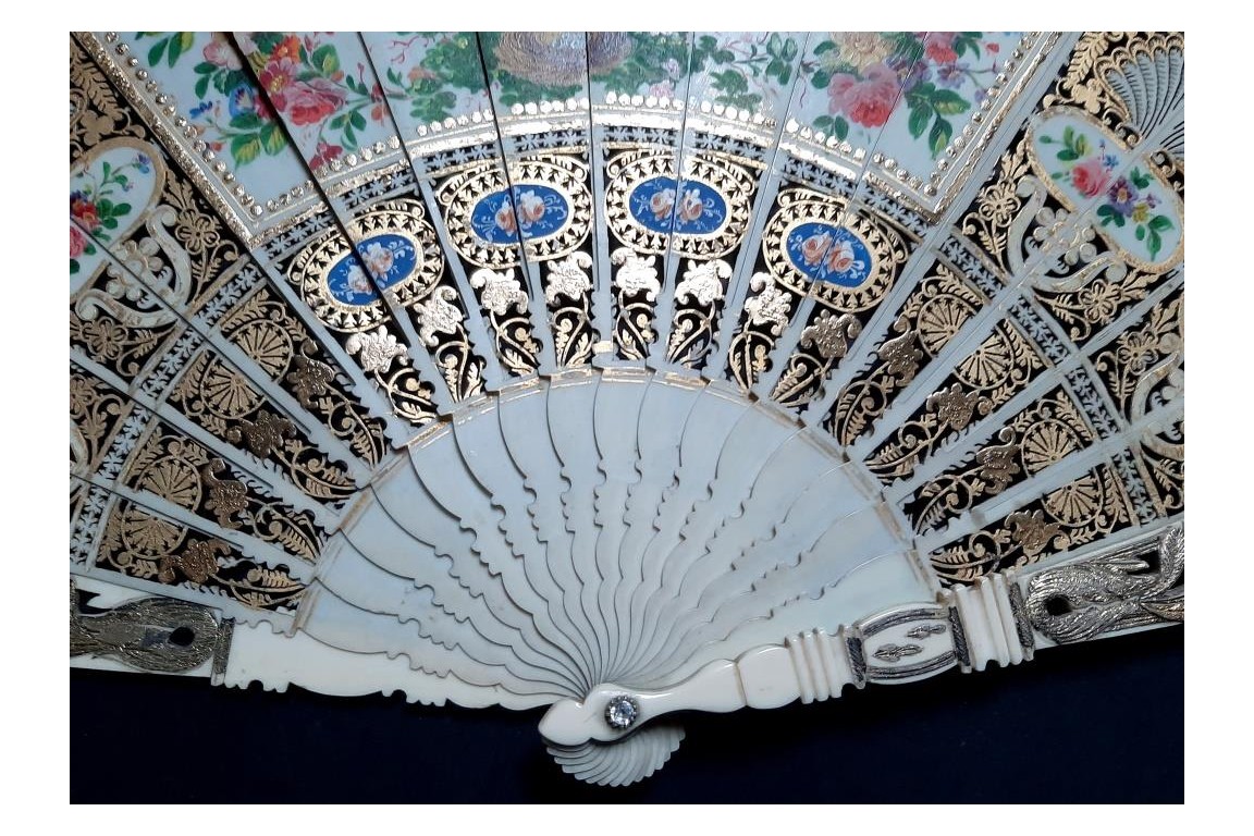 Le nid, éventail vers 1840