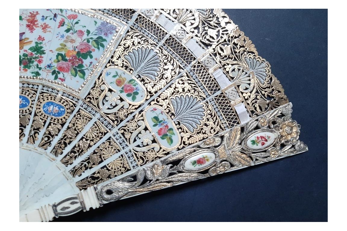 Le nid, éventail vers 1840