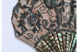 Small cardoons, Duvelleroy fan, circa 1900