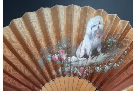 Chat et chien, éventail vers 1880-90