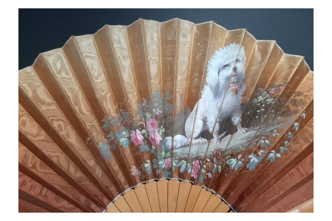 Chat et chien, éventail vers 1880-90