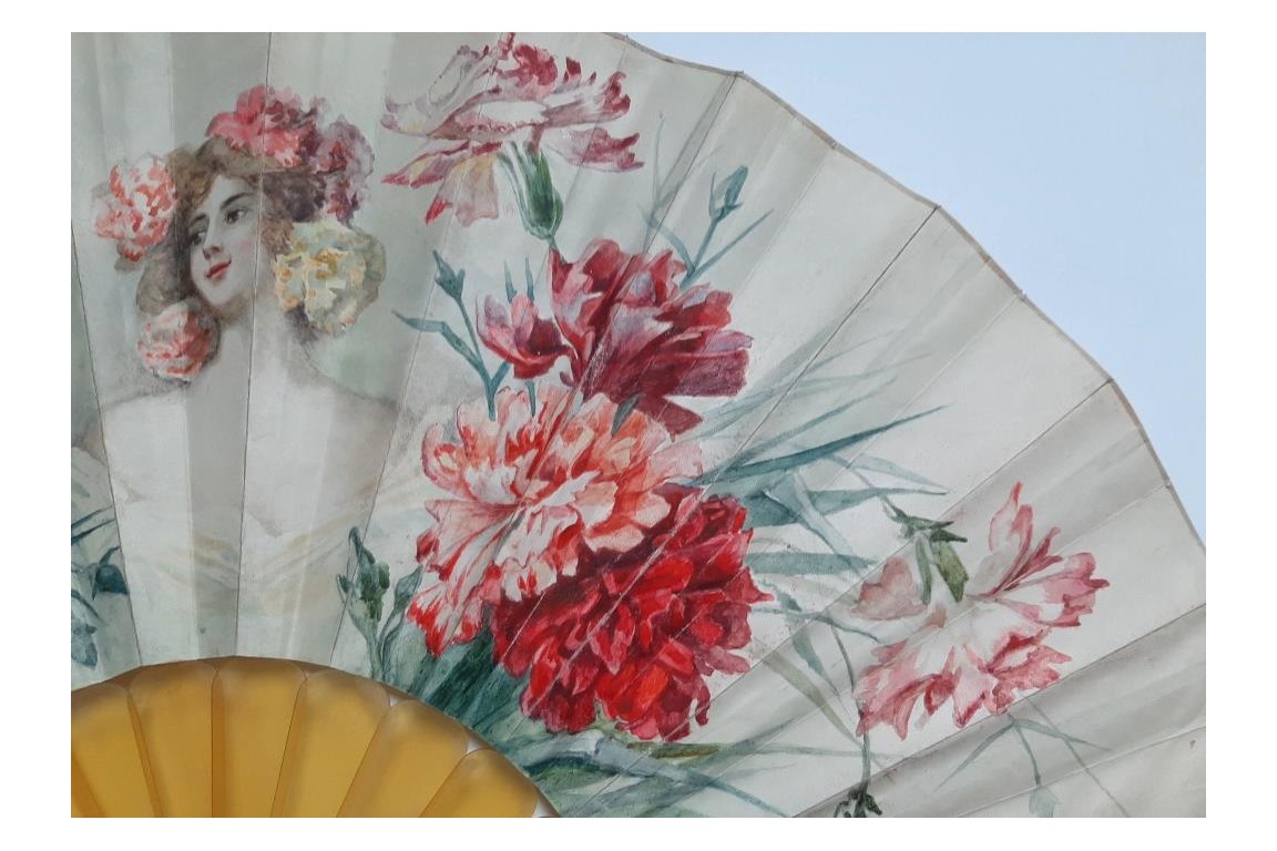 Beauty with carnations, Templier fan circa 1900