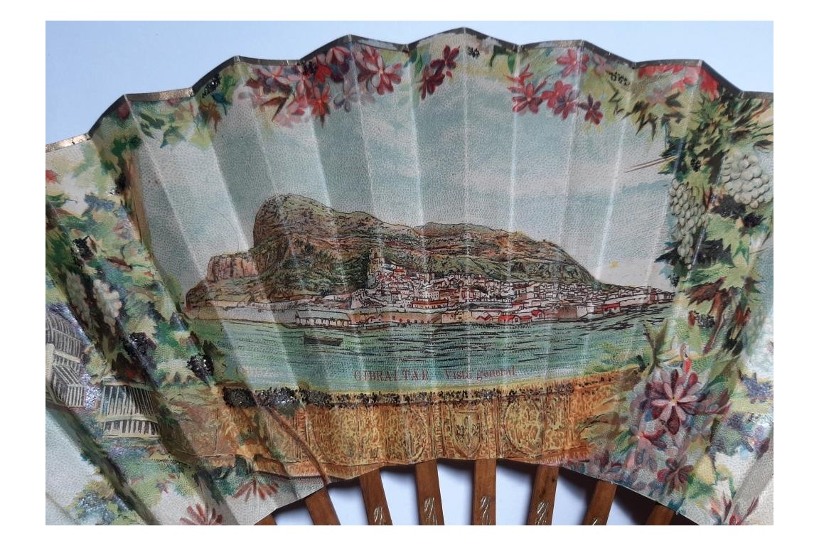 Souvenir de Gibraltar, éventail vers 1900-20