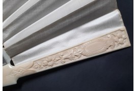 Le savoir-faire des fabricants d'éventails d'Espagne, éventail vers 1870