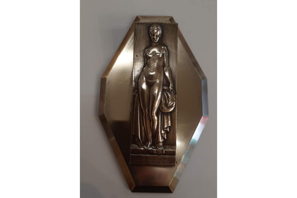 The bather by Pierre Turin. Art Deco period