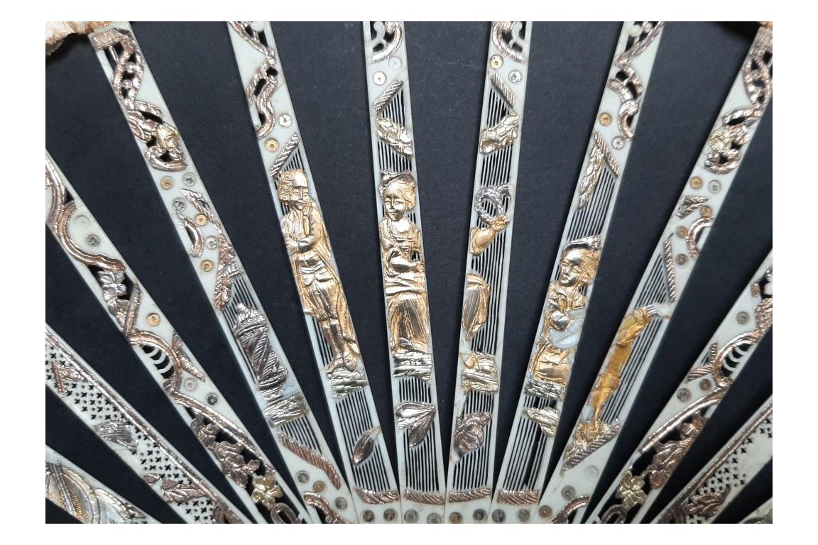 The elixir of love, fan circa 1770-80