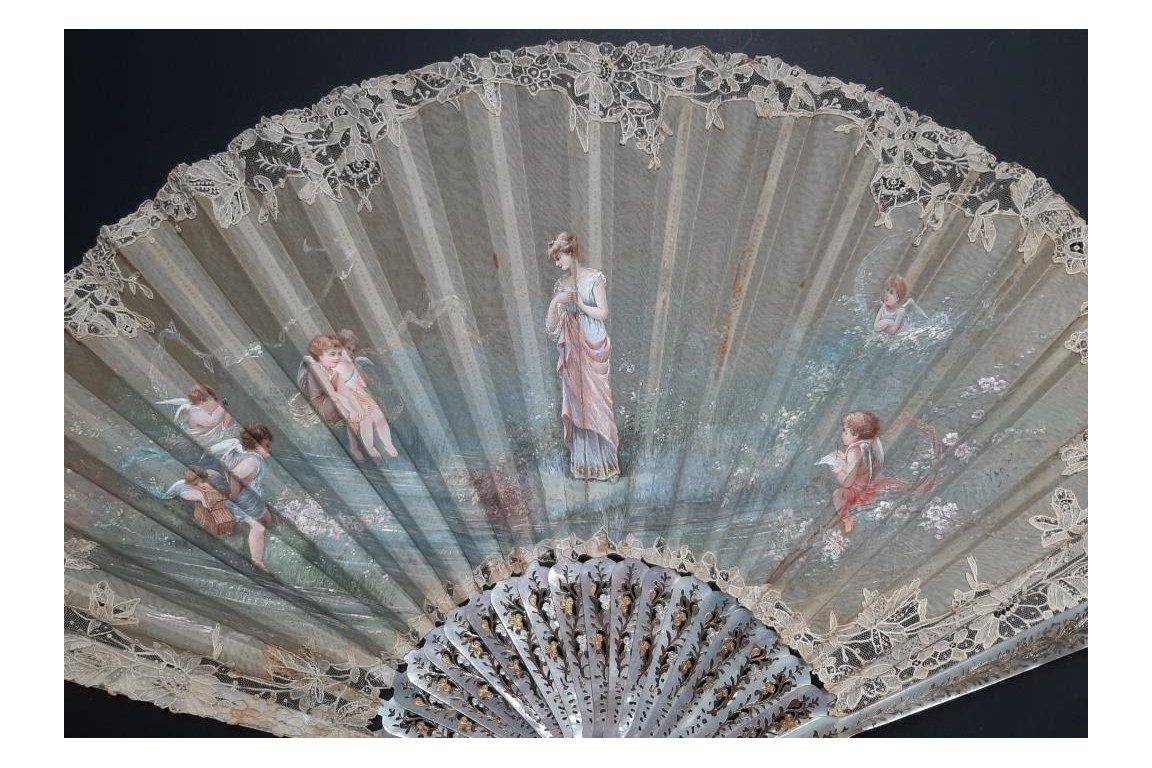 Cherubim contemplating Beauty, fan by Vanoni for Kees circa 1880-1900