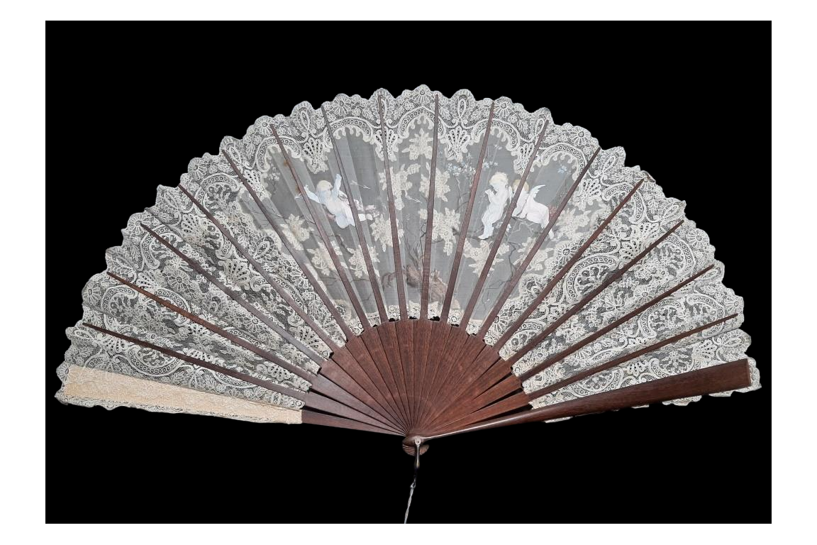 He loves me, he loves me not... Fan circa 1890