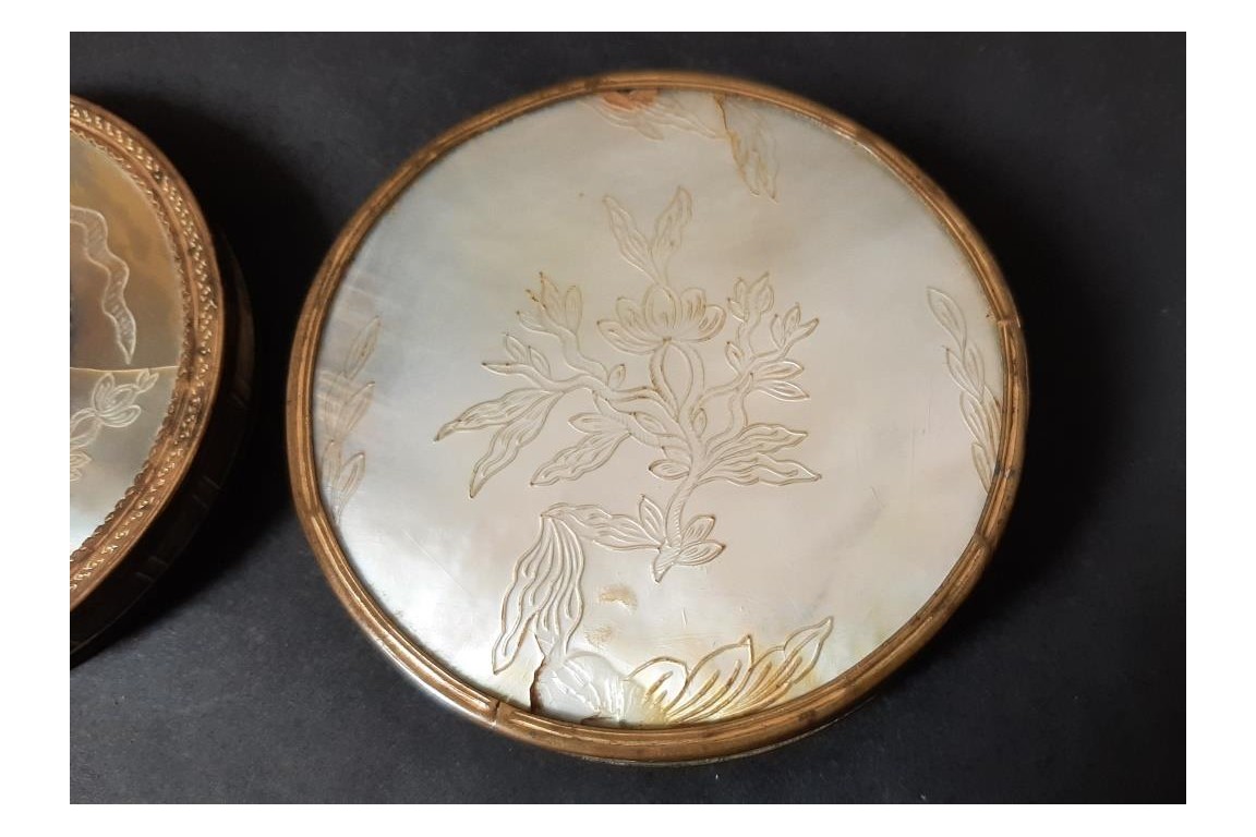 Turtledoves, snuffbox late 18th century