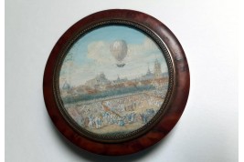 Le globe aérostatique des Tuileries, tabatière à la montgolfière, 1783