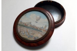Le globe aérostatique des Tuileries, tabatière à la montgolfière, 1783
