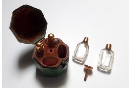 Perfum necessary, late 18th - early 19th century