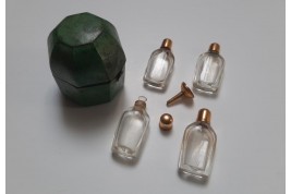 Perfum necessary, late 18th - early 19th century