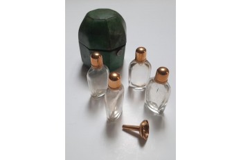 Perfum necessary, late 18th - early 19th century