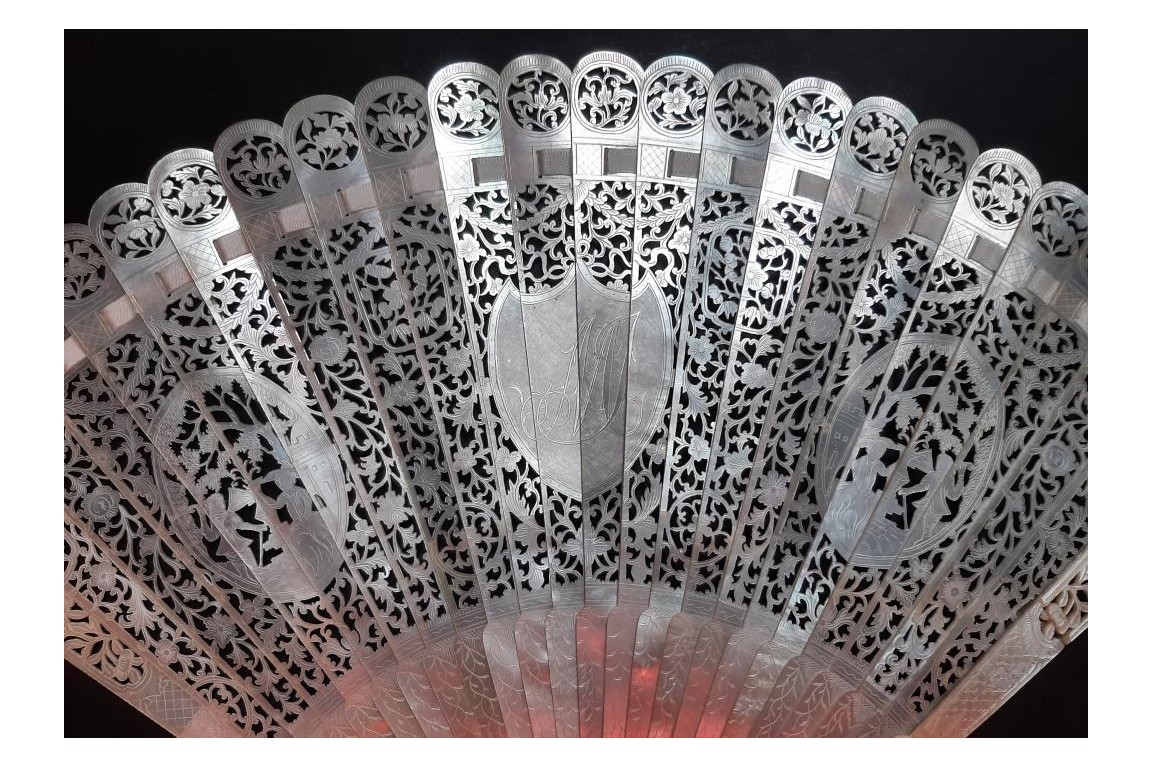 Perle chinoise, éventail vers 1790-1800