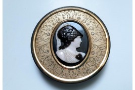 Minerve en guerrière. Tabatière du Grand Tour, Italie, vers 1800-1820