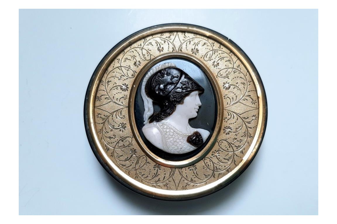 Minerve en guerrière. Tabatière du Grand Tour, Italie, vers 1800-1820