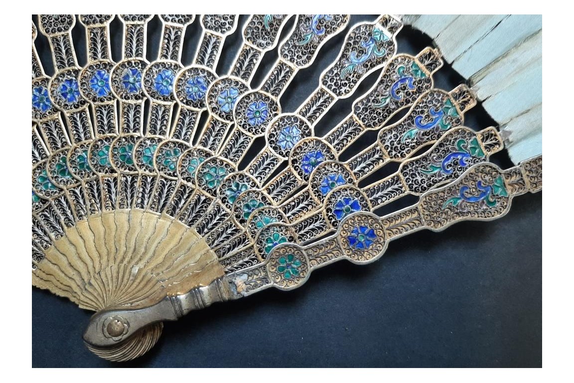 Compagnies des Indes, chinese fan, circa 1800-1820