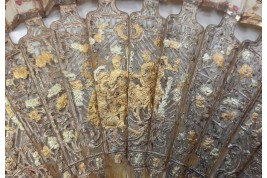 Love and royal arms, fan circa 1760