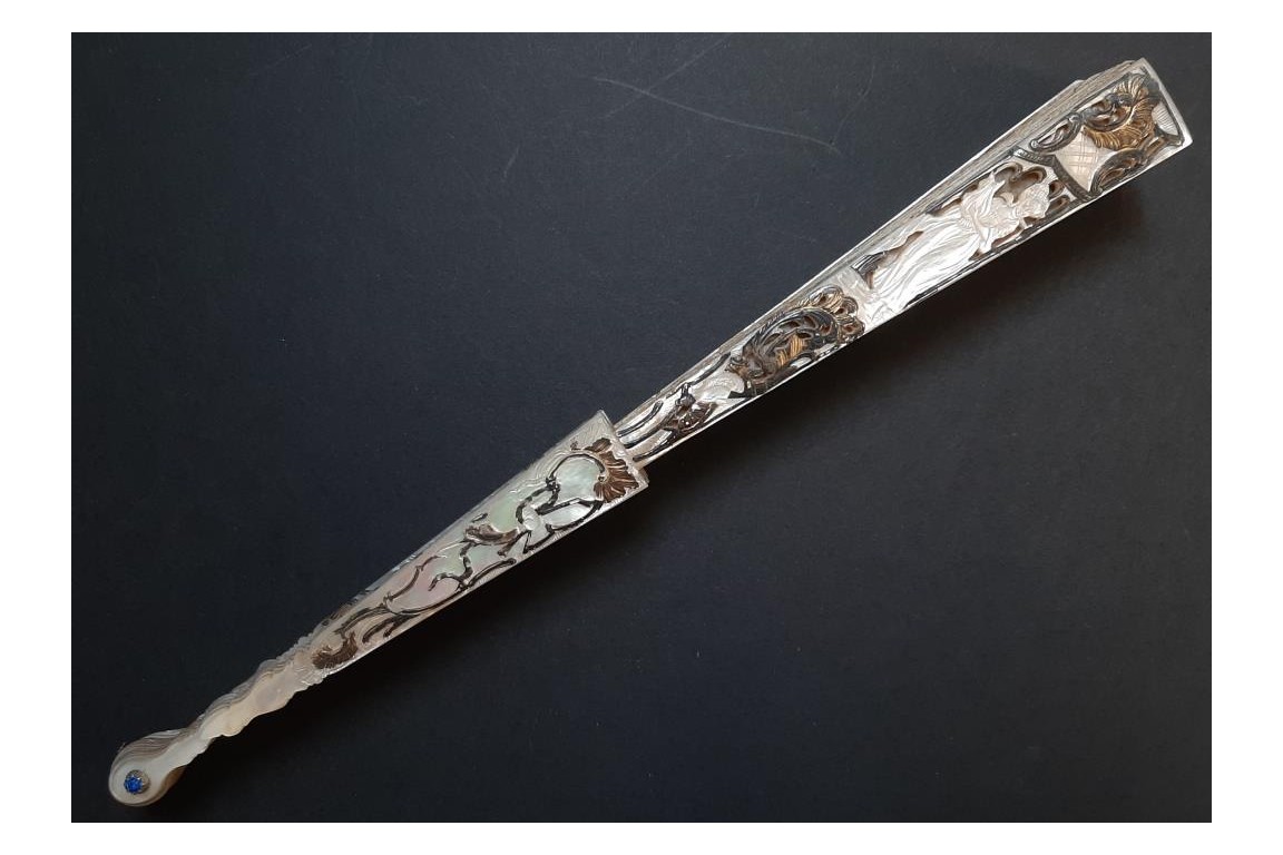 Les fleurs de l'amour, éventail vers 1750-60