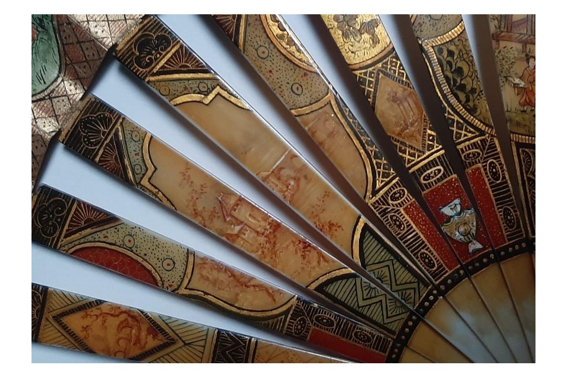 The colors of the party,  19th-century pastiche fan