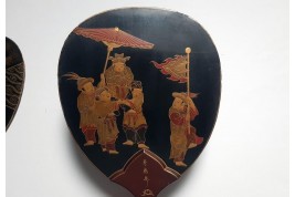 Black, red and gold. Asian colors. 19th-century screens