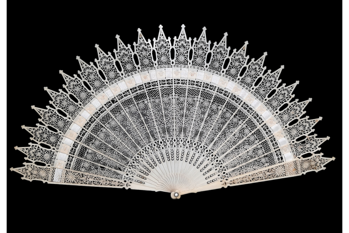 Gothic cathedral, fan circa 1825-35