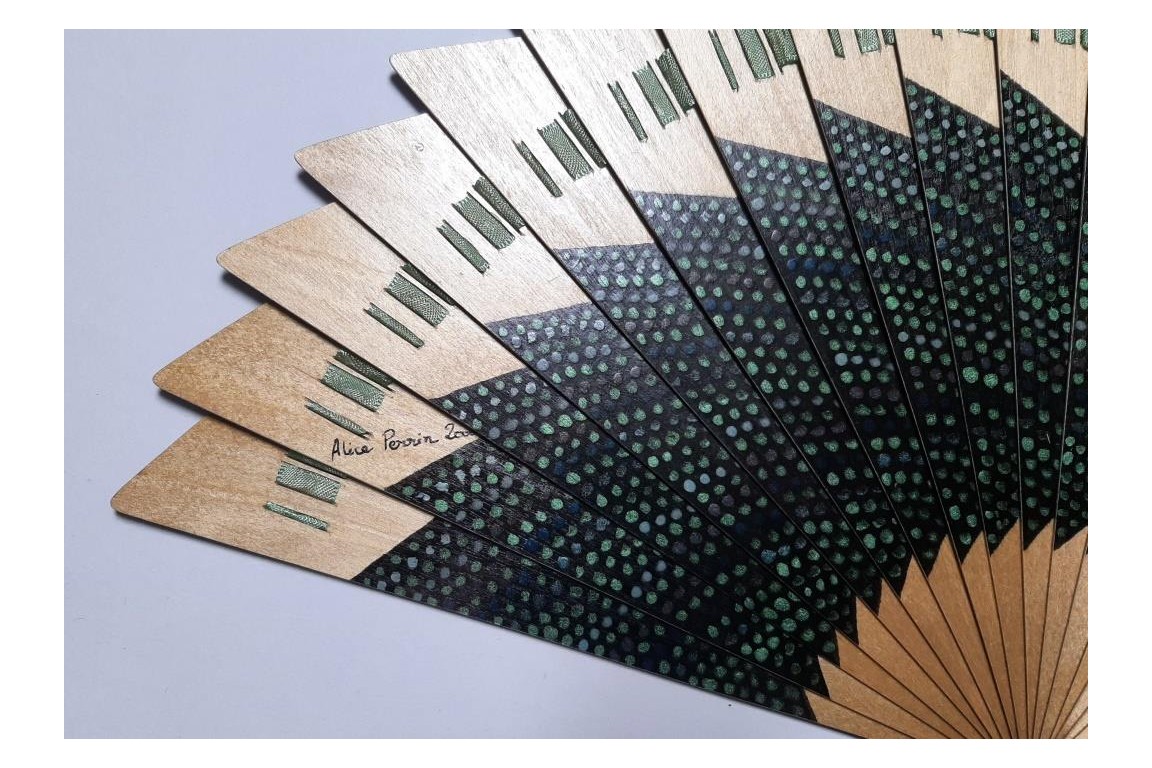 Dotted oblique. Contemporary fan by Alice Perrin, 2000