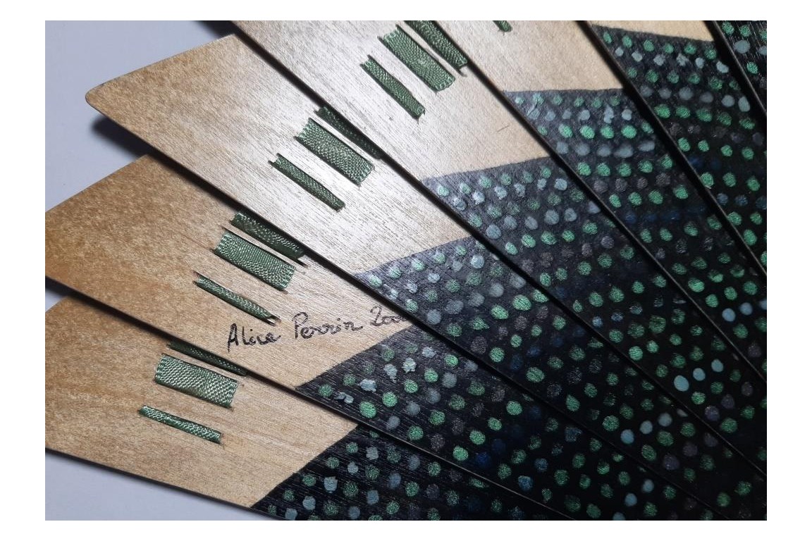 Dotted oblique. Contemporary fan by Alice Perrin, 2000
