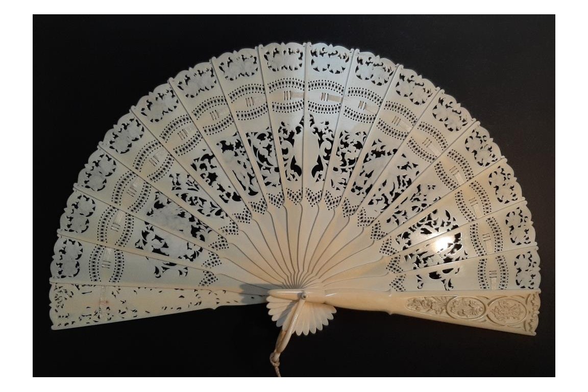 The four seasons of Love, fan circa 1870-1900