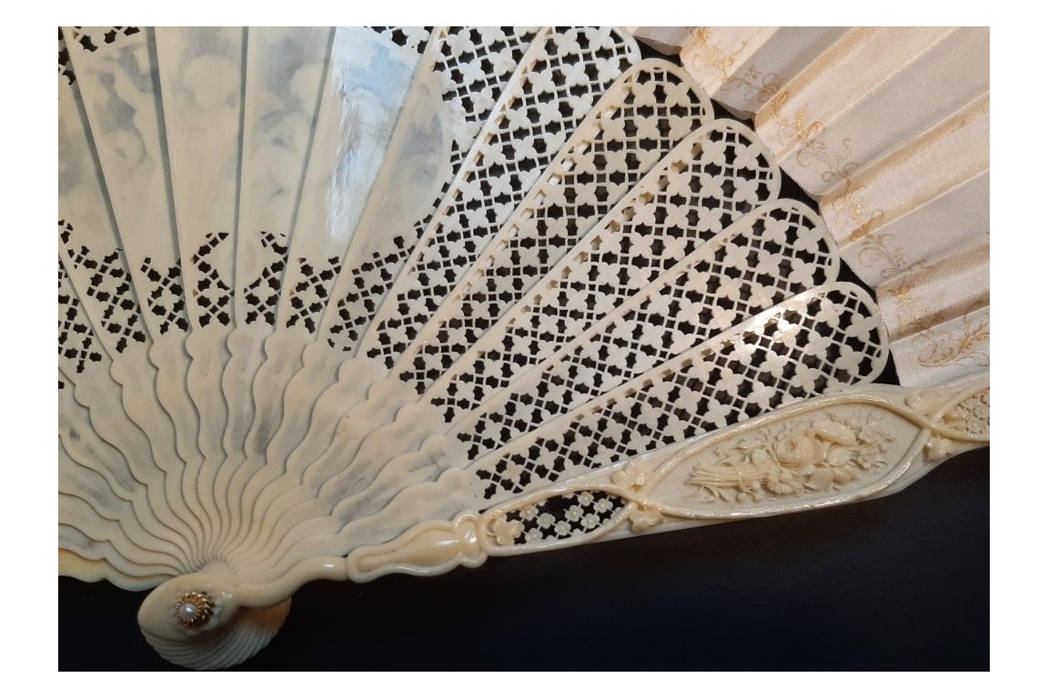 Timidité amoureuse, éventail d'Edouard Lièvre vers 1860-70