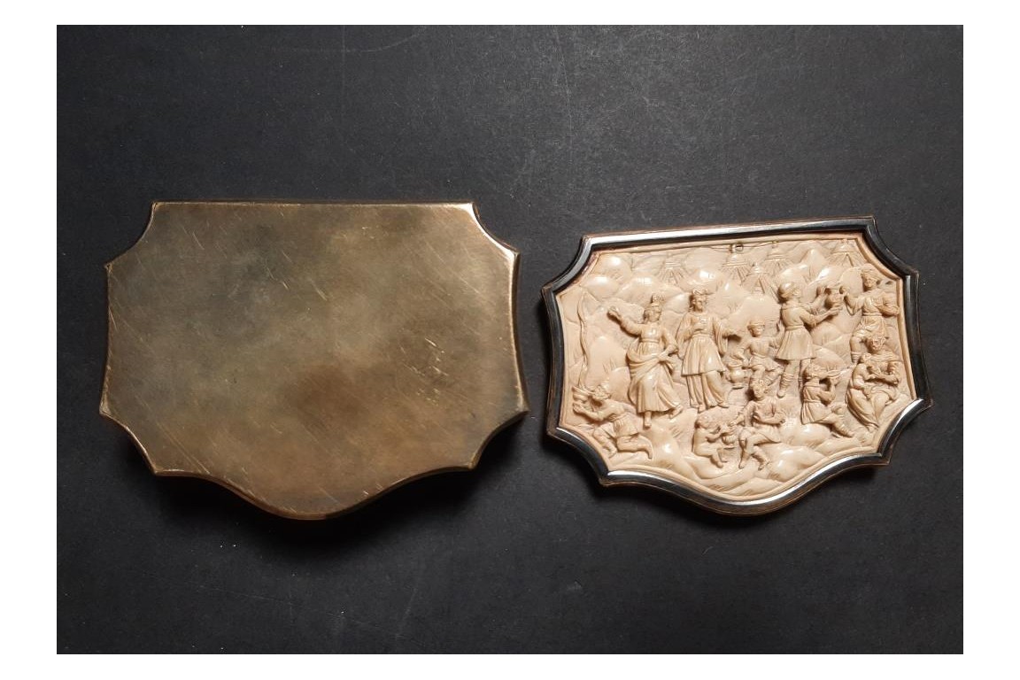 Moses Striking Water from the Rock, 18th century snuffbox