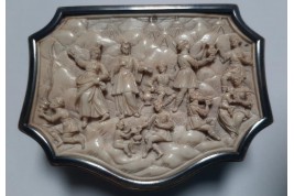 Moses Striking Water from the Rock, 18th century snuffbox