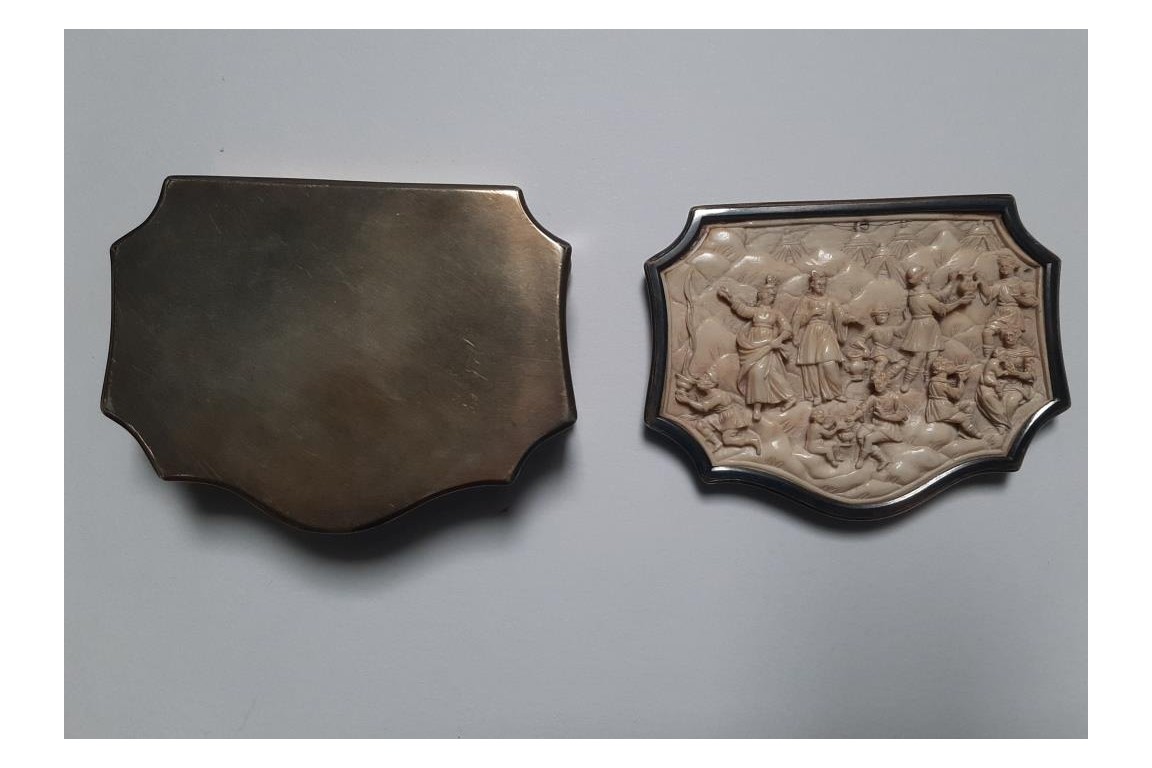 Moses Striking Water from the Rock, 18th century snuffbox