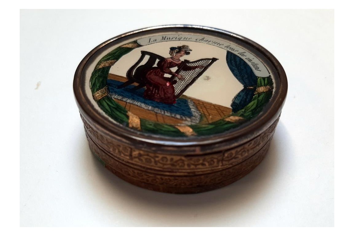 Music charms every moment, praline box circa 1825