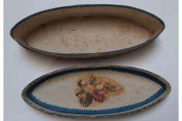 Small galant concert,  18th century arte povera box