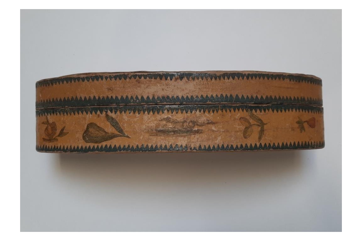 Small galant concert,  18th century arte povera box