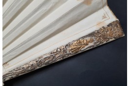 Nymphe à la flute de pan, éventail de Cécile Chennevière-Gaudez vers 1880