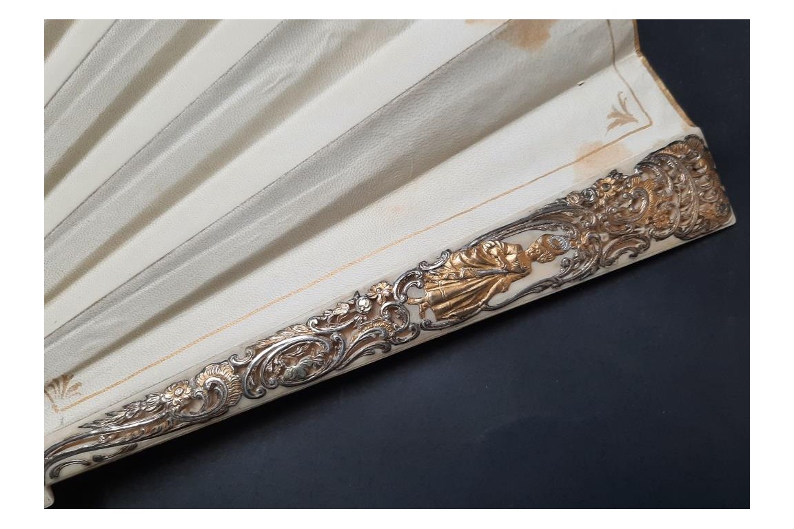 Nymphe à la flute de pan, éventail de Cécile Chennevière-Gaudez vers 1880