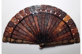Chinese bats, 19th century fan