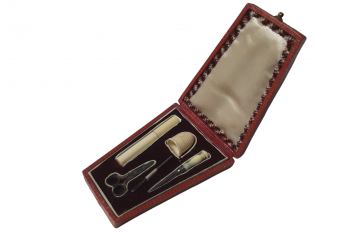 Miniature sewing kit, 19th century
