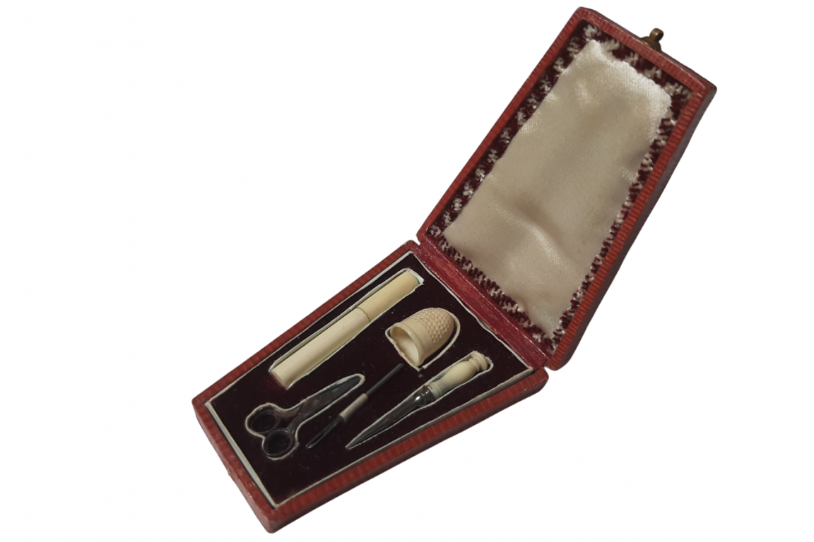 Miniature sewing kit, 19th century