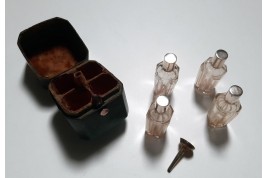 Scenting kit, 18-19th century