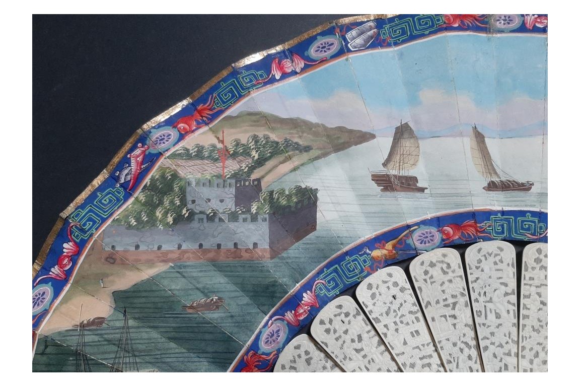 Le Château d’Eau de Canton et la pagode Whampoa, éventail XIXème siècle