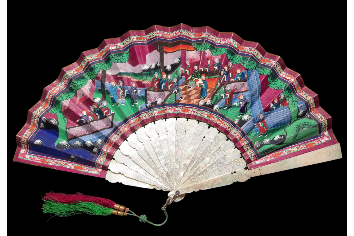 Pink and blue from China, 19th century fan