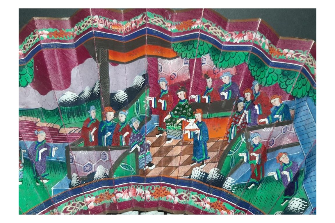 Pink and blue from China, 19th century fan