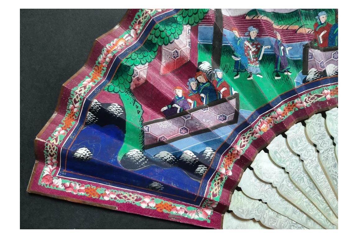 Pink and blue from China, 19th century fan